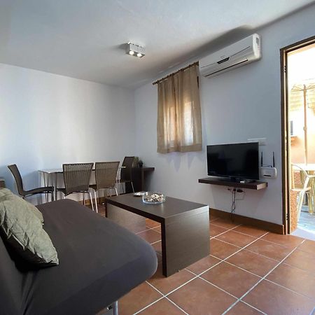 Apartamento Con Aire Acondicionado Muy Cerca De La Cadiz Bagian luar foto