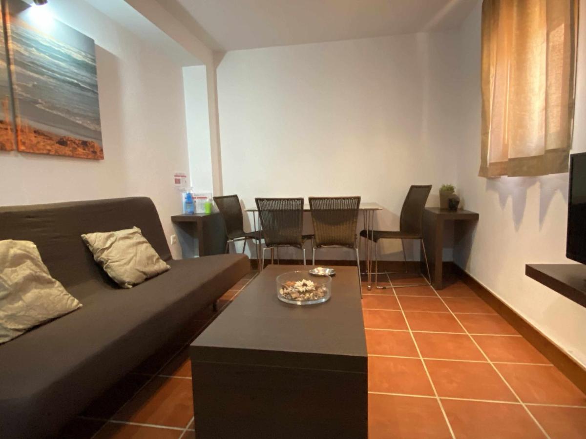 Apartamento Con Aire Acondicionado Muy Cerca De La Cadiz Bagian luar foto
