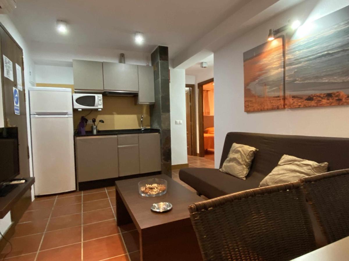 Apartamento Con Aire Acondicionado Muy Cerca De La Cadiz Bagian luar foto